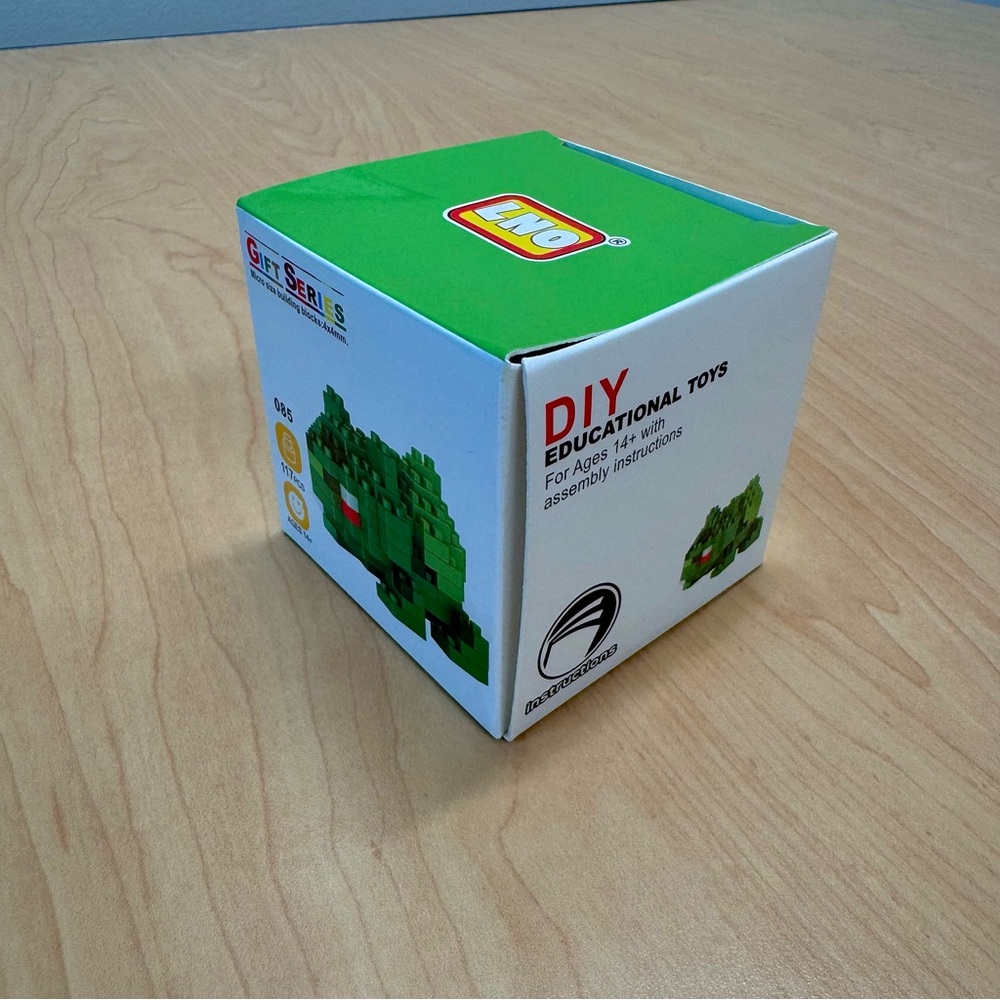 Pokémon Micro Building Blocks Toy - Bulbasaur - Picture 2 of 5